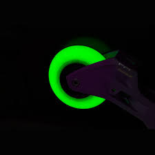 Картинка Комплект колес для роликов POWERSLIDE Neons 80/85A 4-pack Green от магазина Адреналин Комплект колес для роликов POWERSLIDE Neons 80/85A 4-pack Green от магазина Адреналин