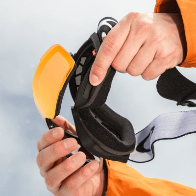 Картинка Горнолыжные очки со сменной линзой Oakley Line Miner PRO L MATTE BLACK	 Prizm Argon & Prizm Iced от магазина Адреналин Горнолыжные очки со сменной линзой Oakley Line Miner PRO L MATTE BLACK	 Prizm Argon & Prizm Iced от магазина Адреналин